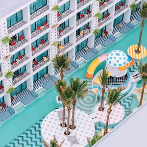Sugar Marina Hotel -Pop- Kata Beach